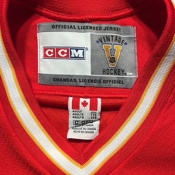 Calgary Flames CCM Jersey - Picture 5 of 5